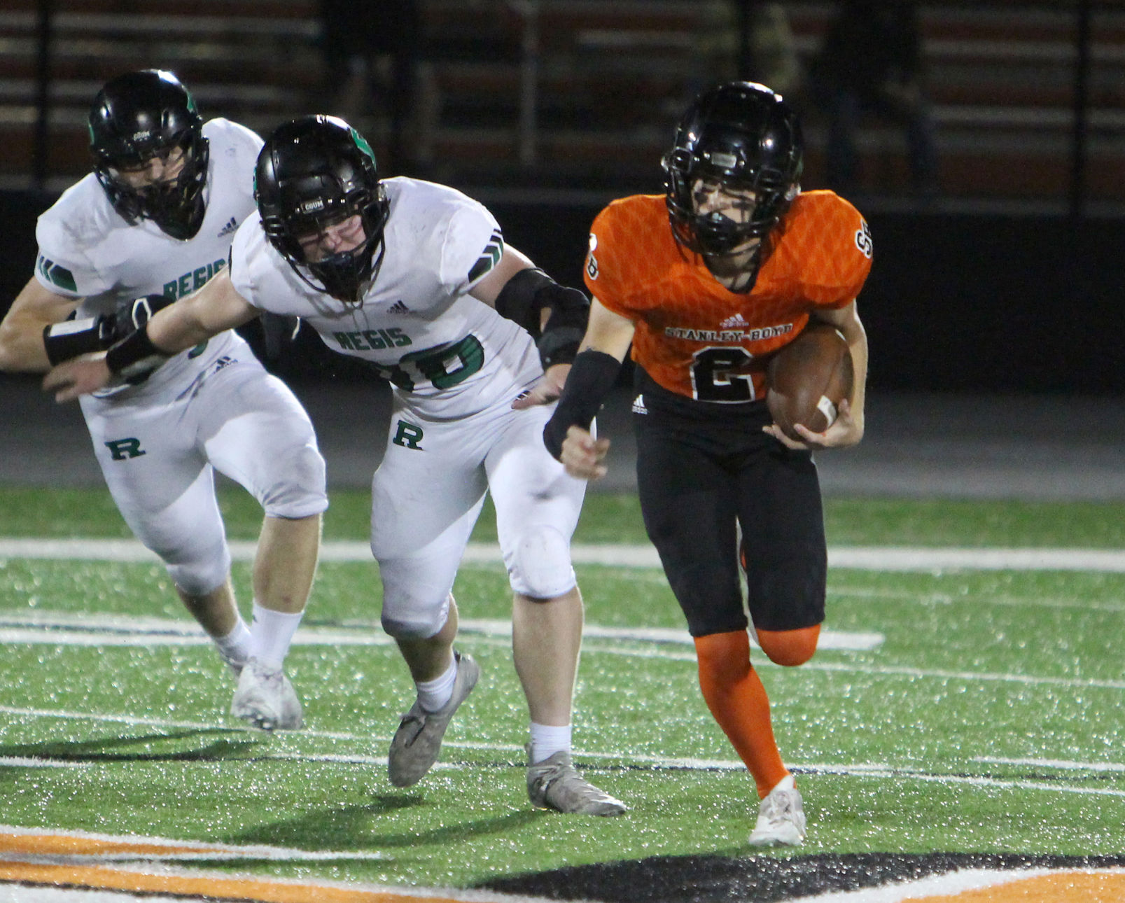 Eau Claire Regis at Stanley-Boyd football 10-8-21